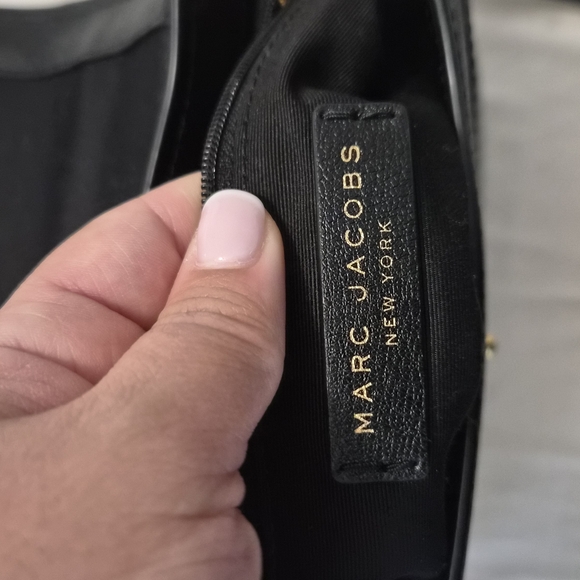 Marc Jacobs Black Leather Handbag - Picture 4 of 5